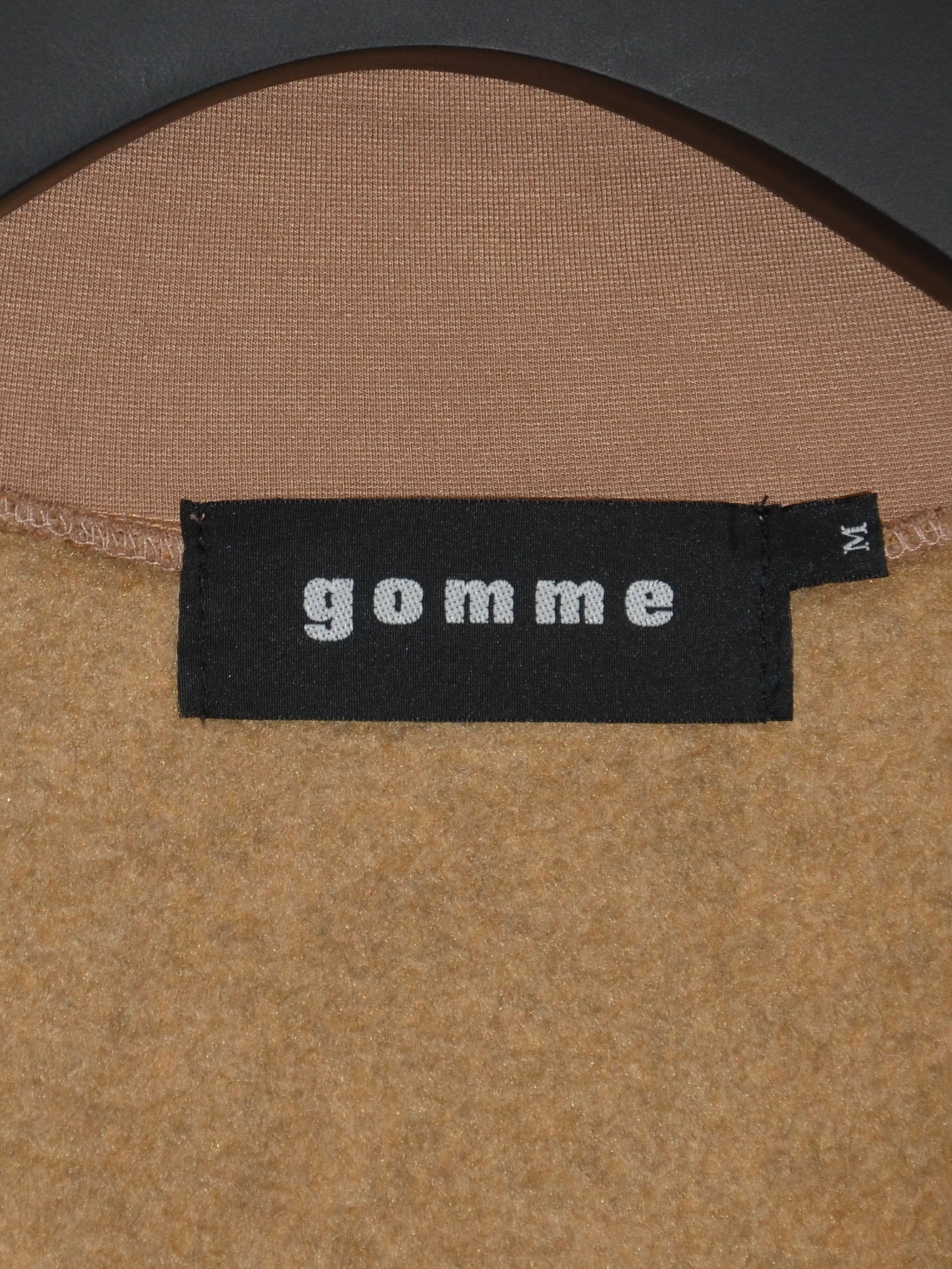 Gloved Zip-up Jacket