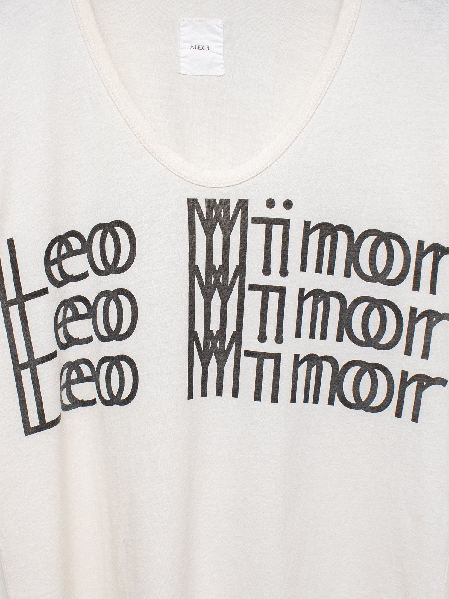 2000s Graphic T-shirt