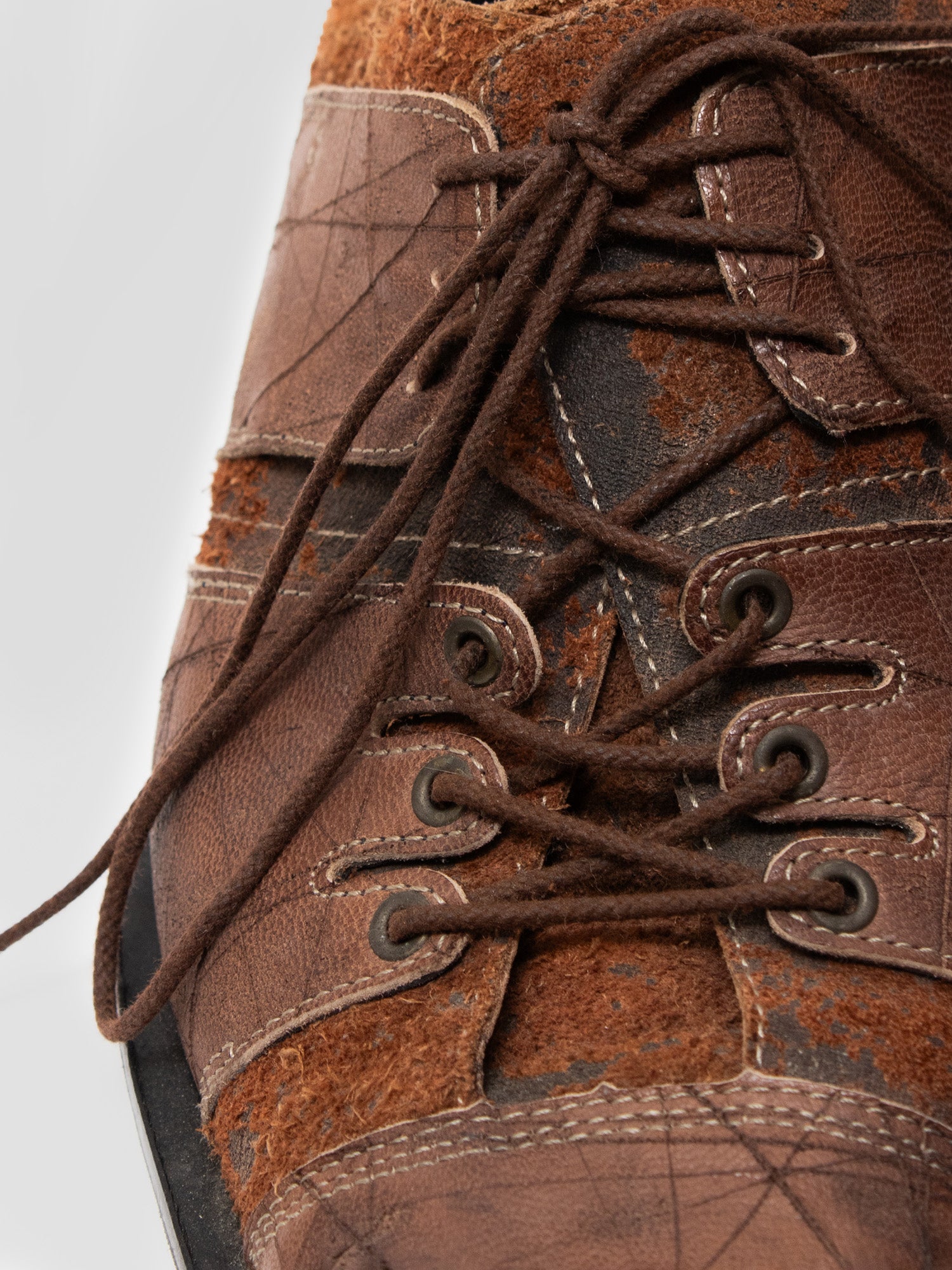 Alfredo Bannister Patch Stitch Derby Shoes | COMMUNE