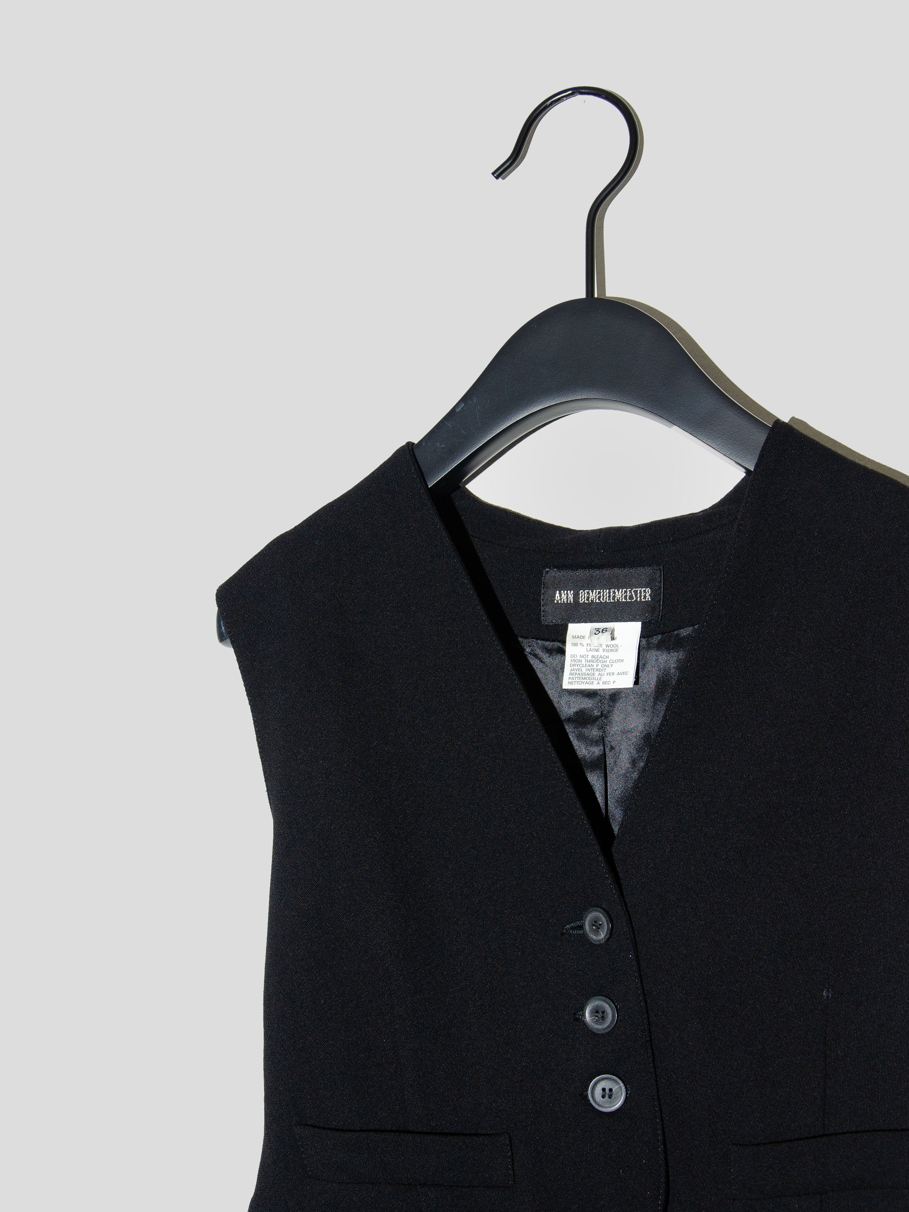 AW94 Cummerbund Vest
