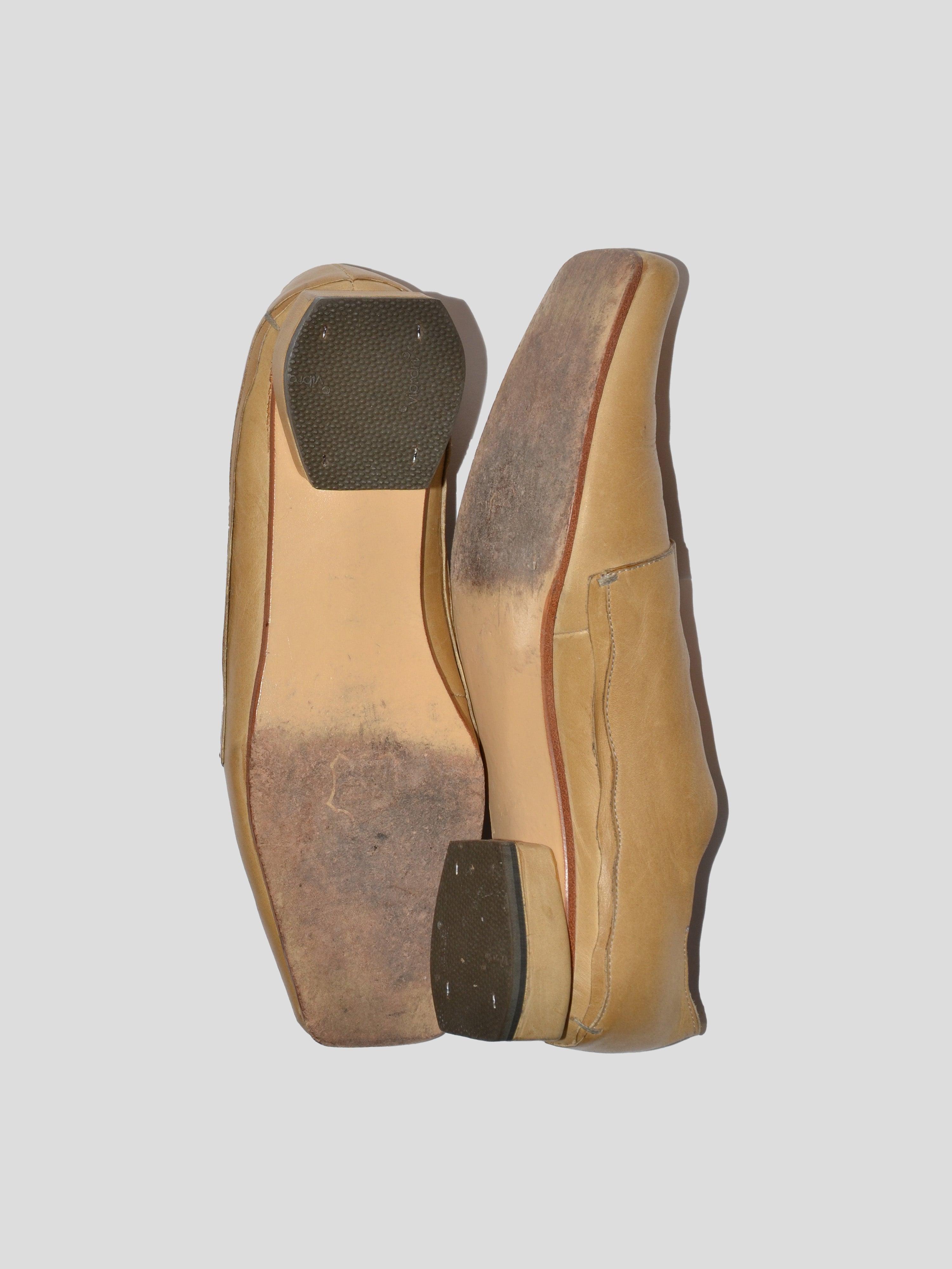 Angled Toe Derby