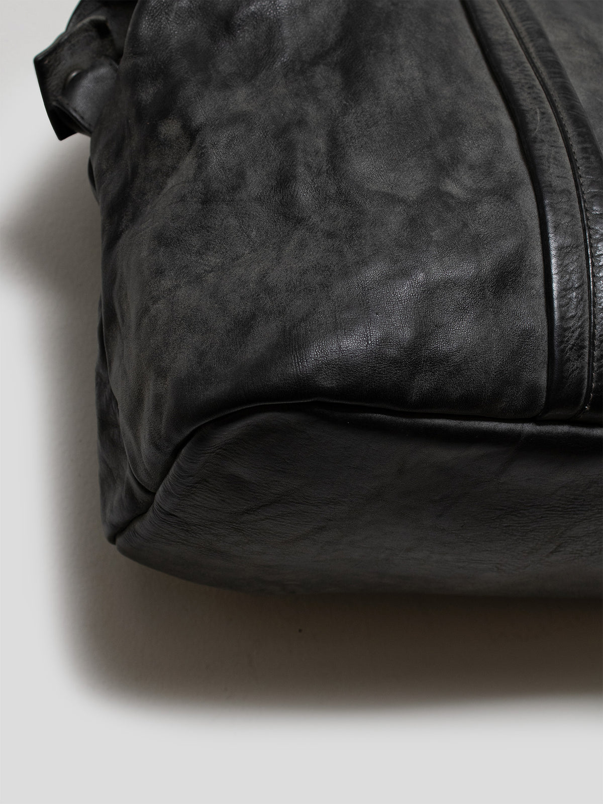 Distressd Leather Tote Bag