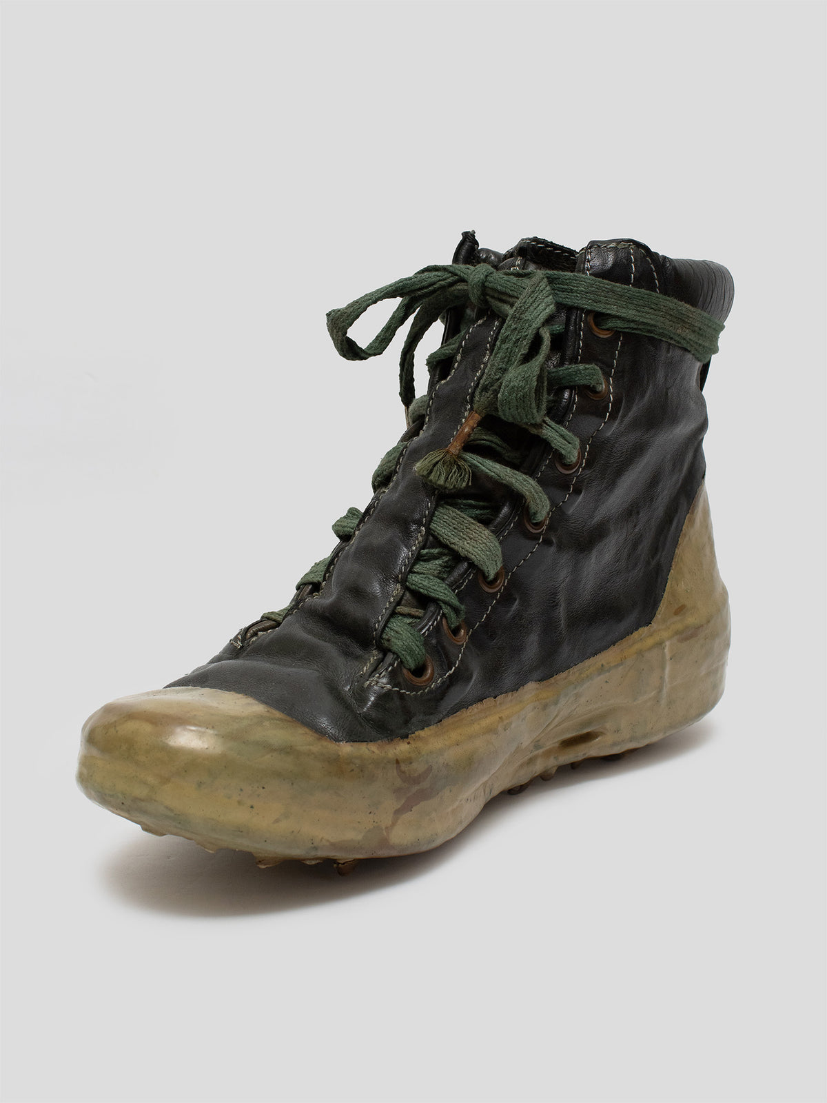 AM/2525 Kangaroo Leather Drip Sneakers