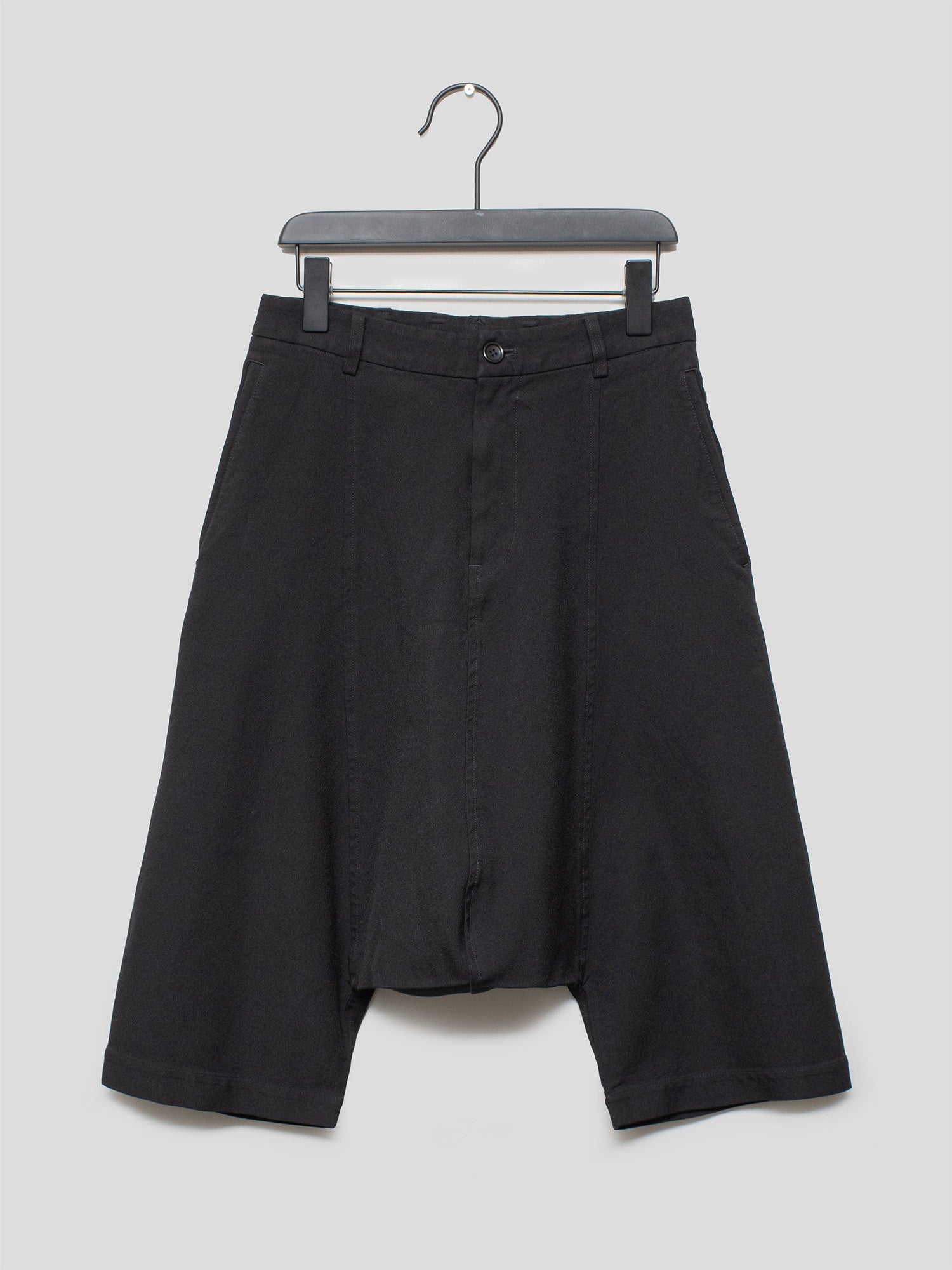 Black SS09 Drop-Crotch Shorts