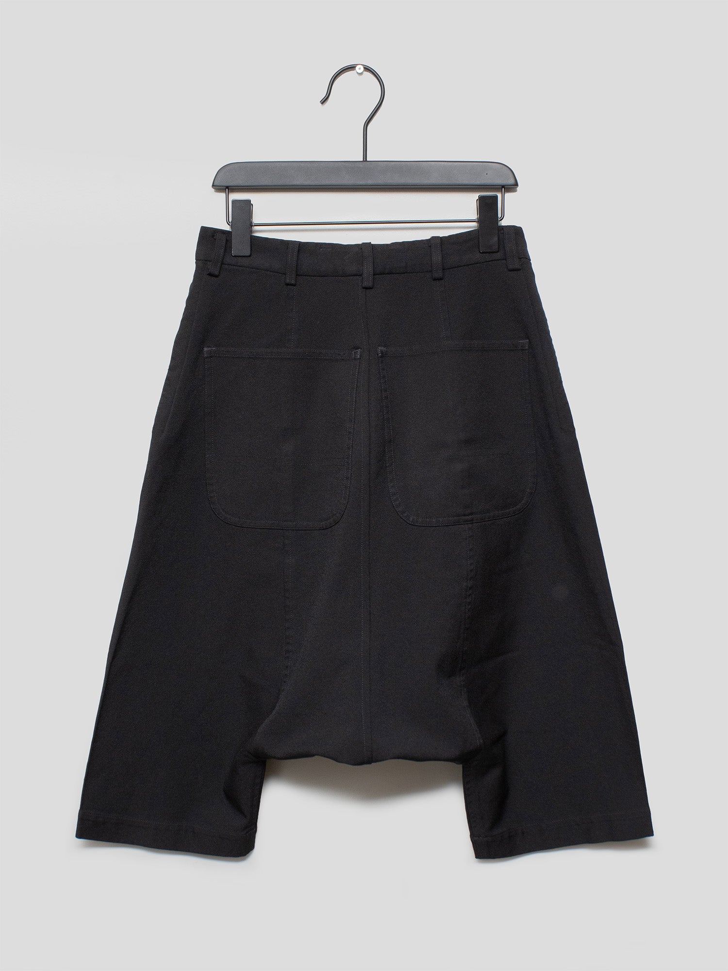 Black SS09 Drop-Crotch Shorts