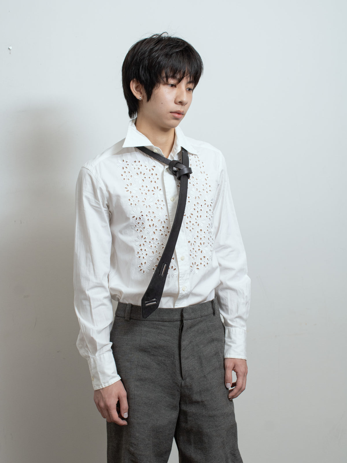2000s Floral Eyelet Button-Up Shirt