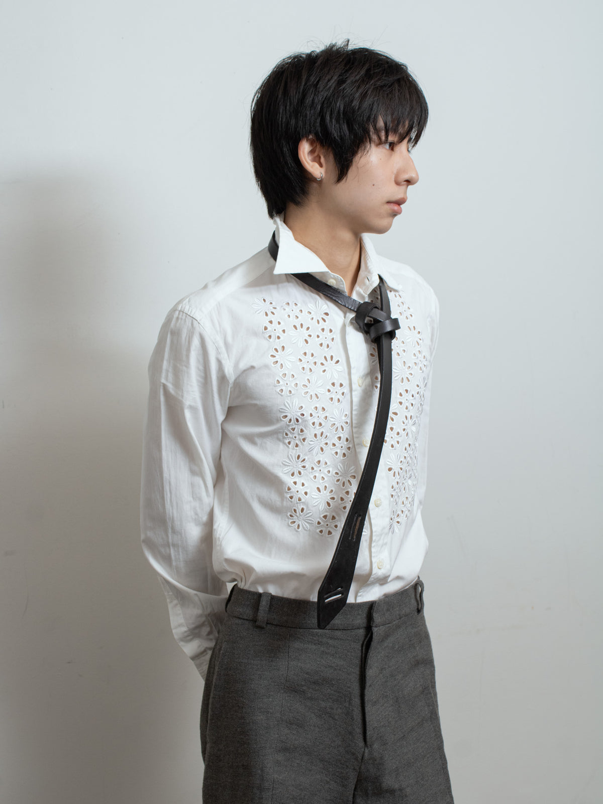 2000s Floral Eyelet Button-Up Shirt