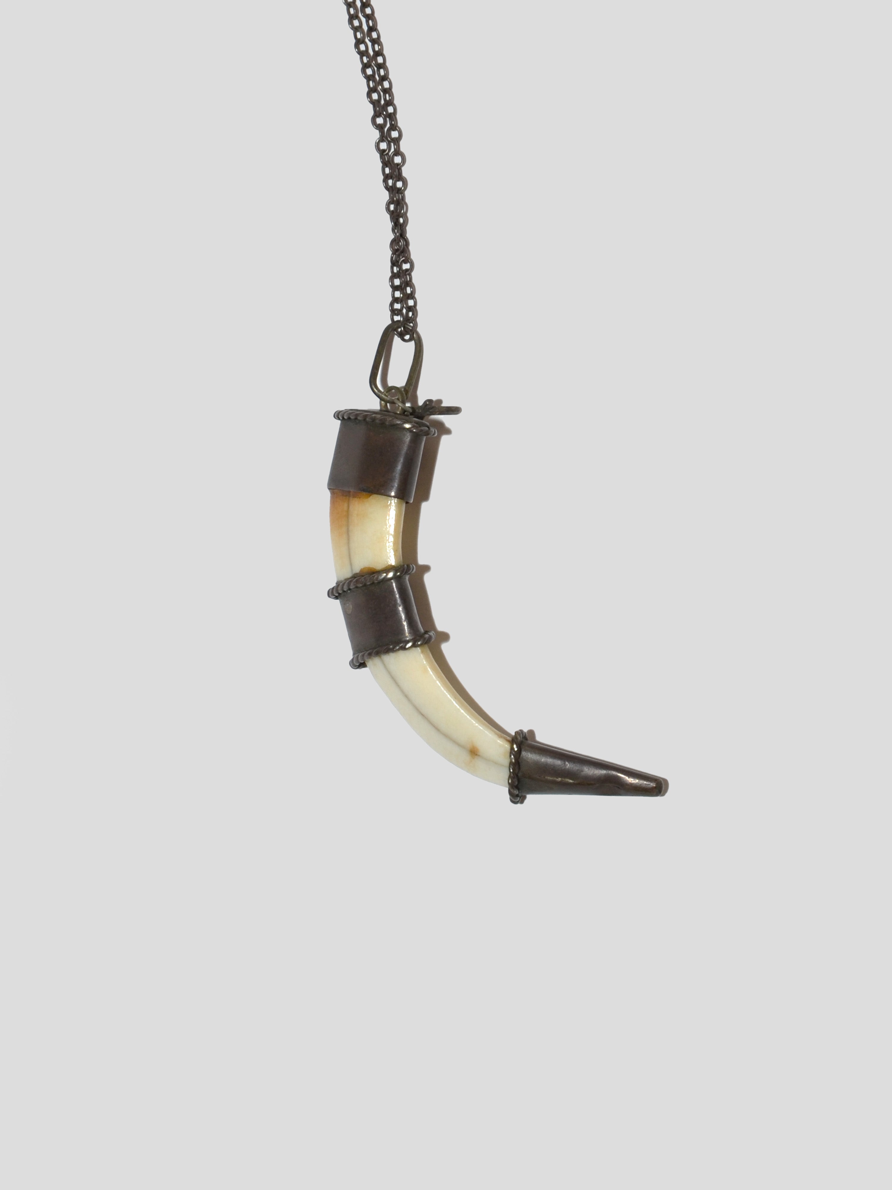 0044 Tooth Cross Necklace