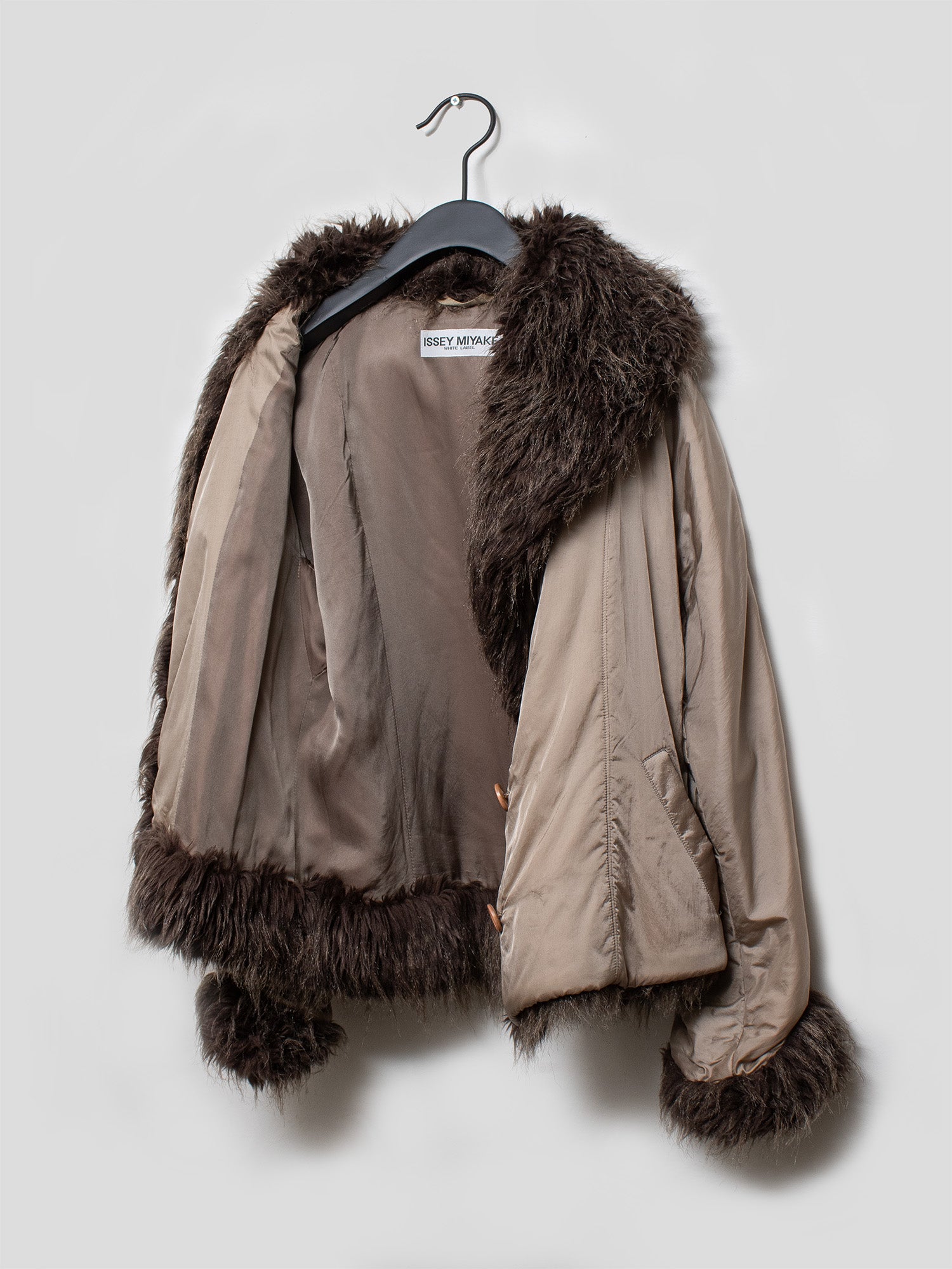 AW02 Padded Jacket