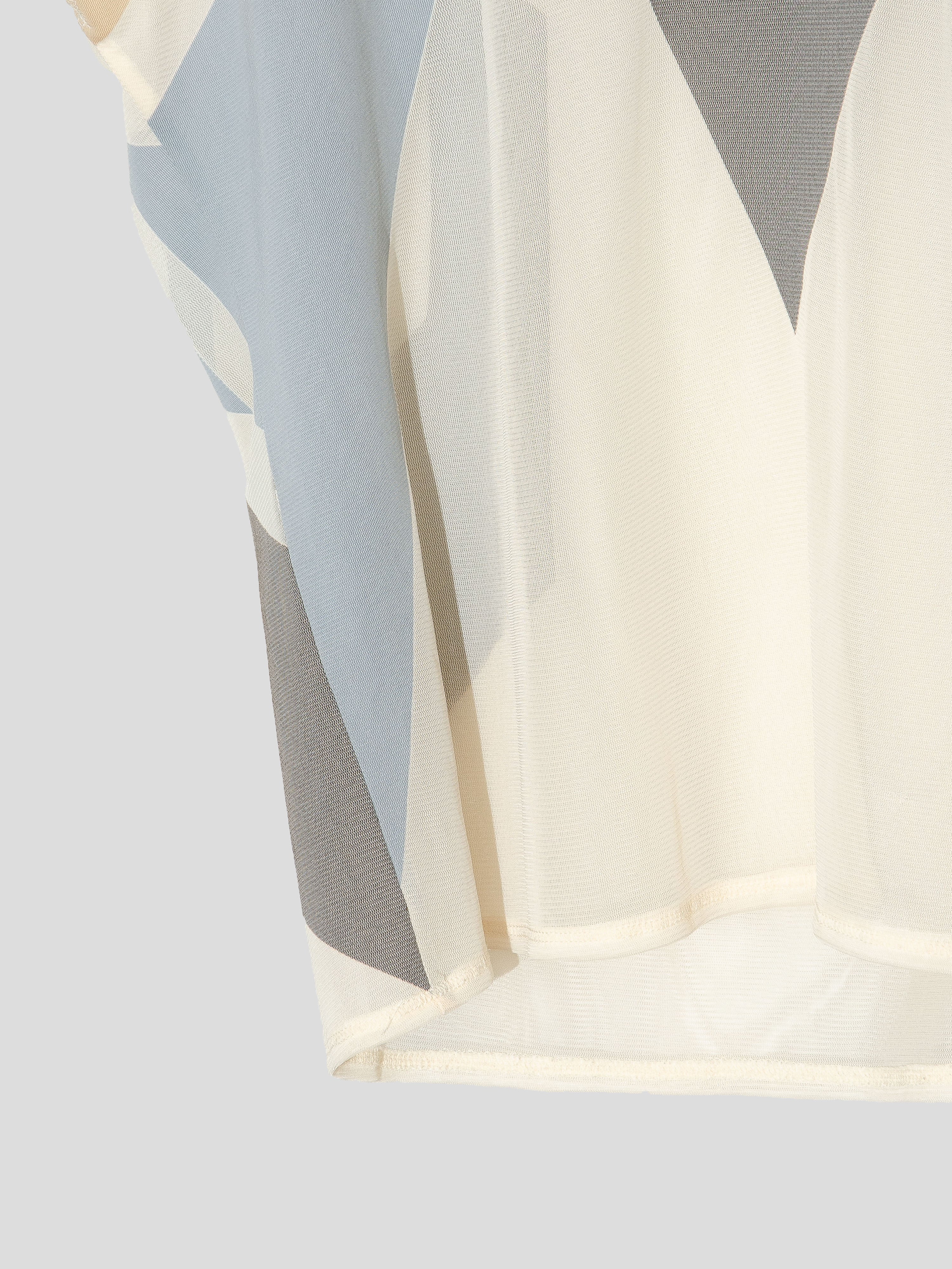 SS12 Geometric Mesh Top