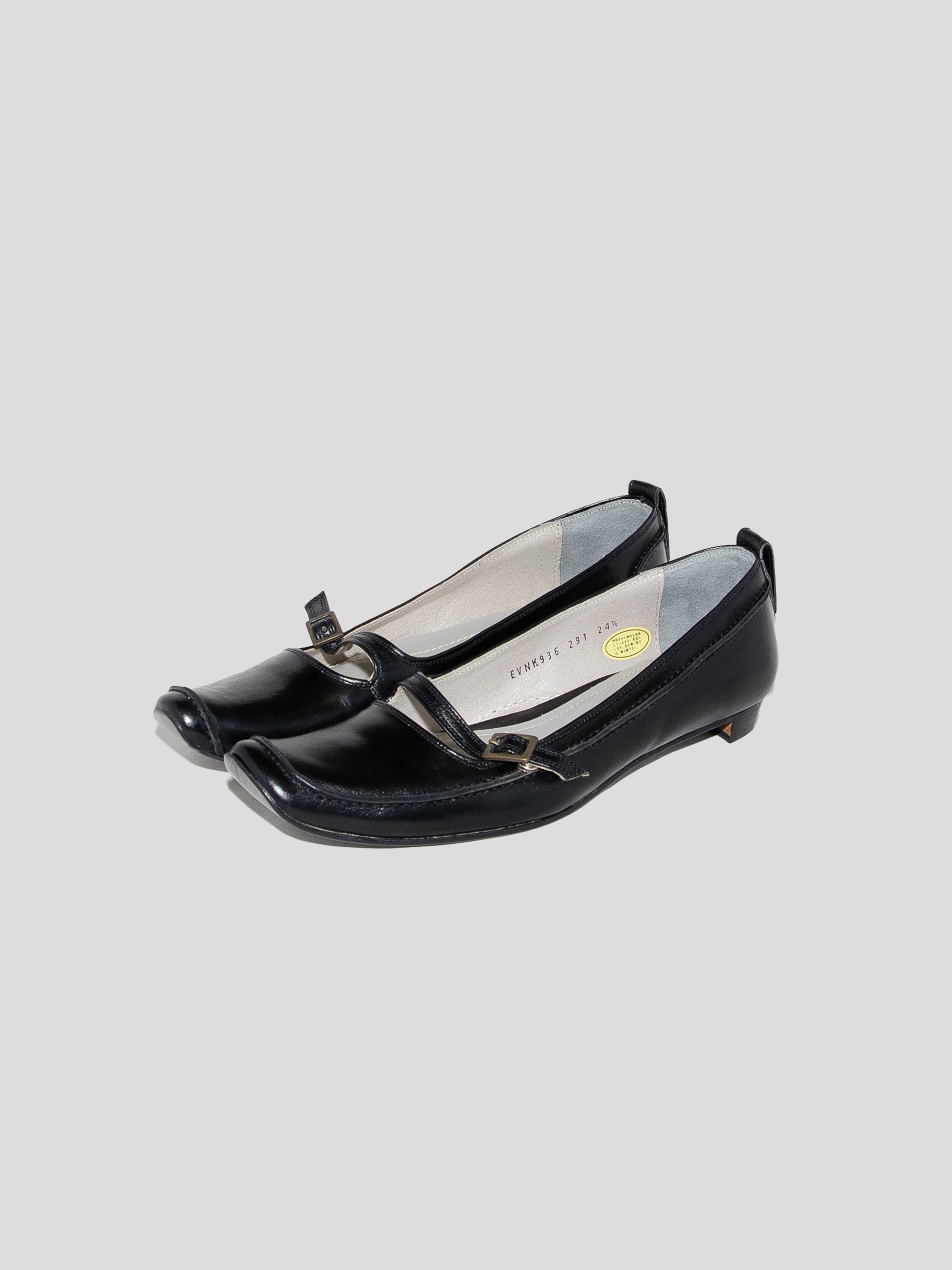 2000s Pointy Toe Mary Janes