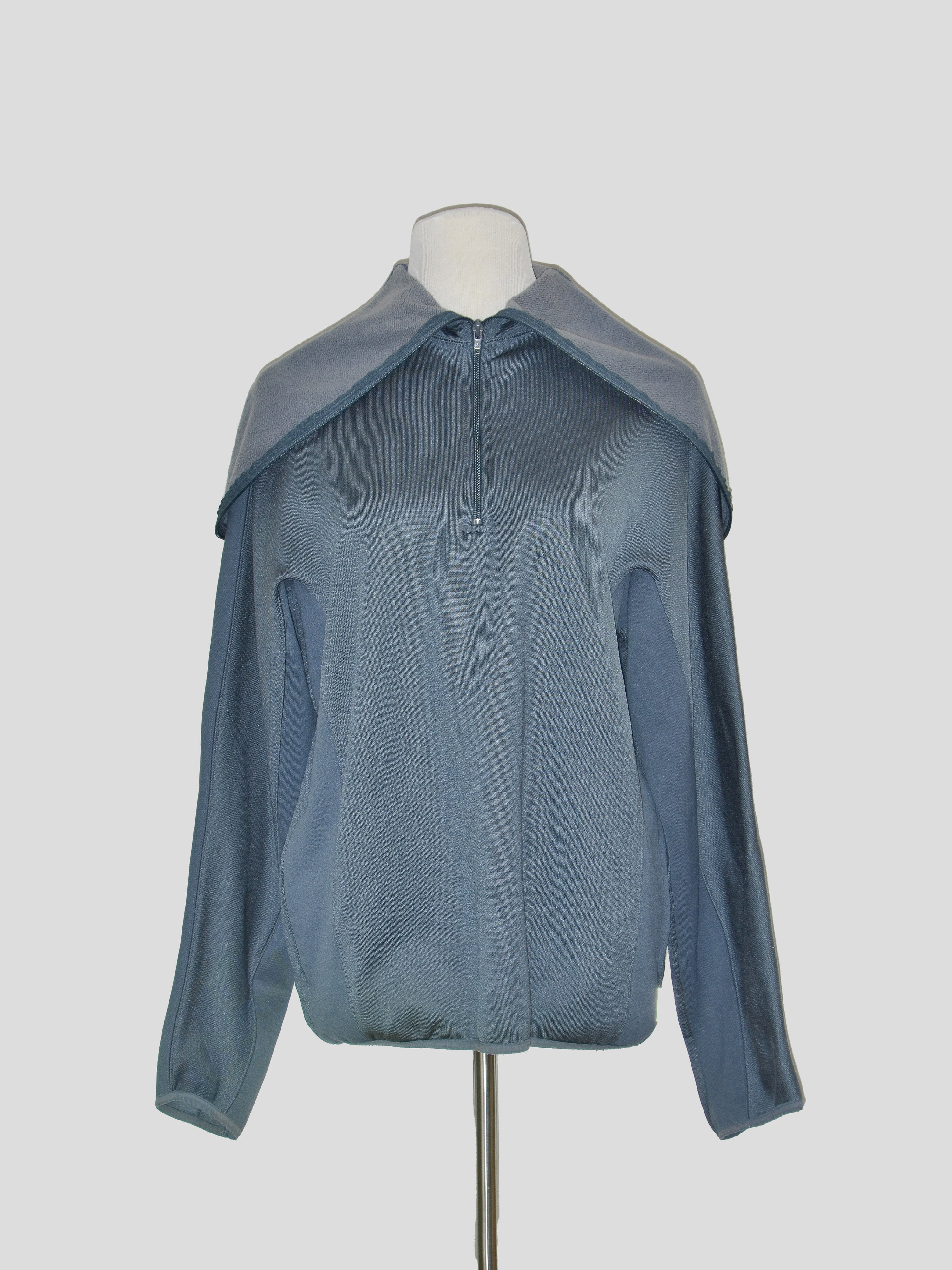 AW99 Split Hoodie