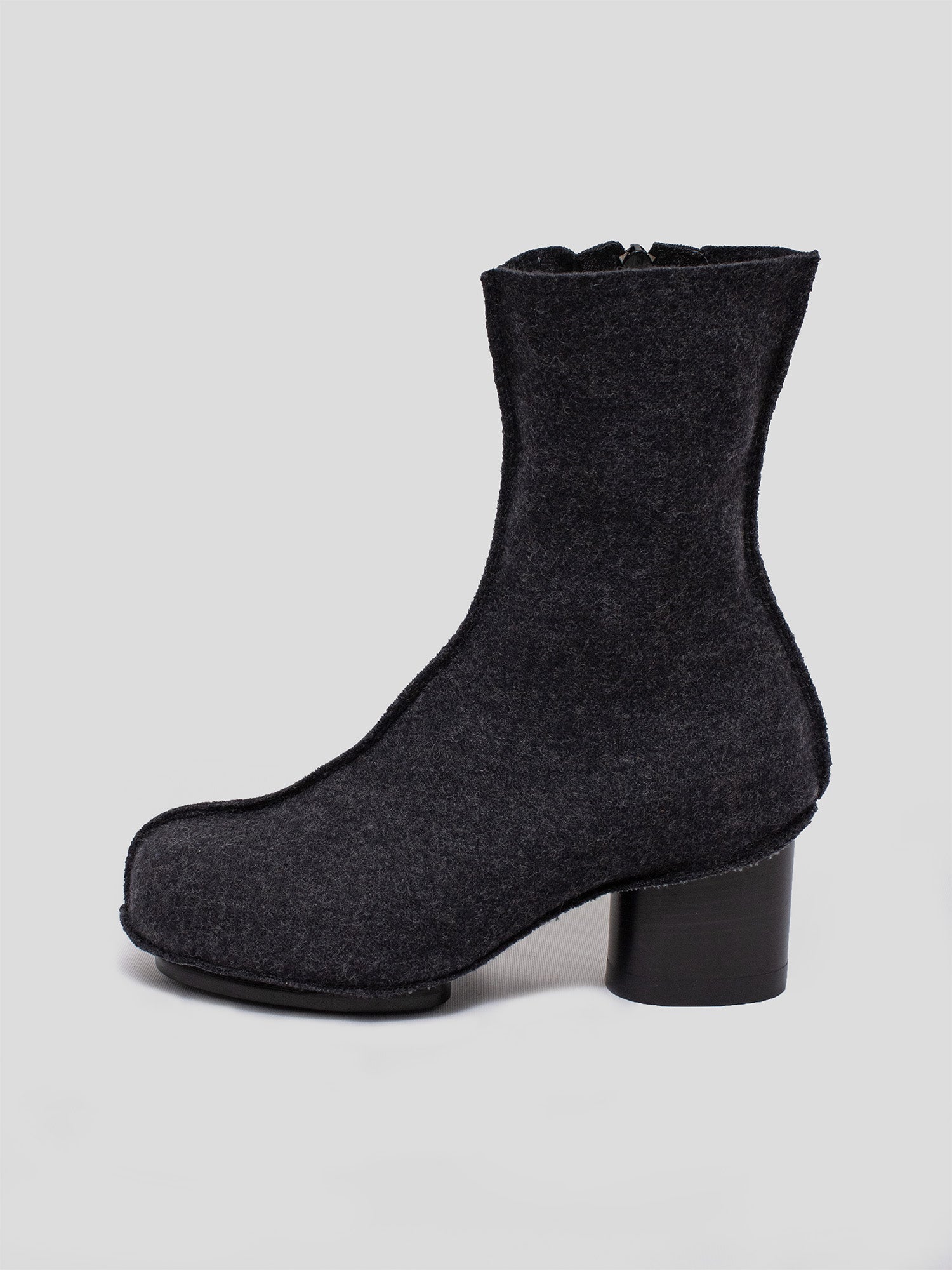 AW09 Sock-Overlay Leather Pumps