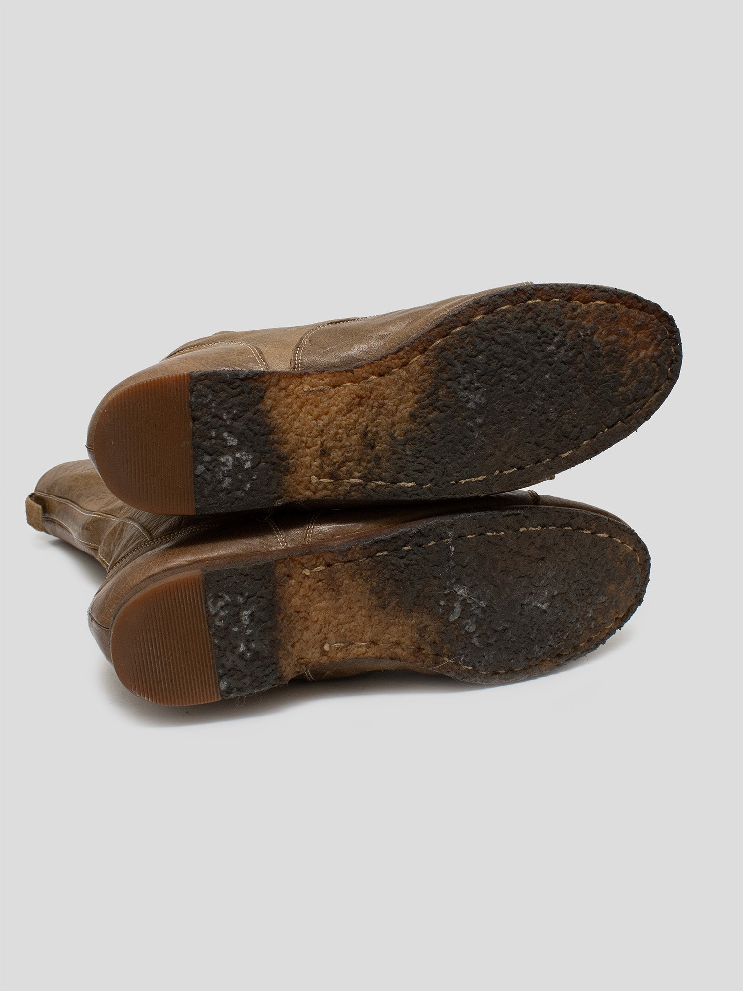 2000s Leather Boxing Shoes