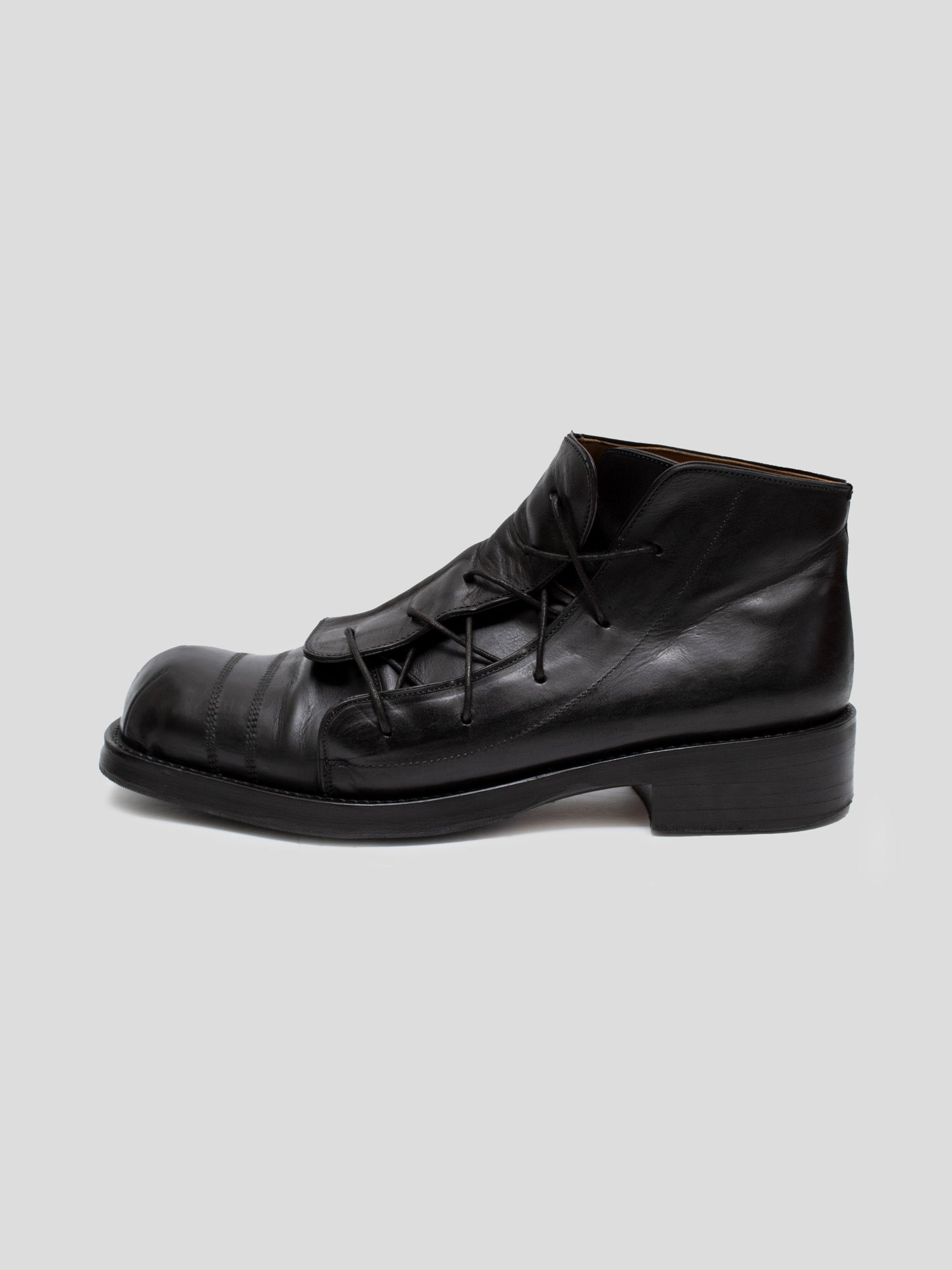 2000s Offset-Lace Leather Boots