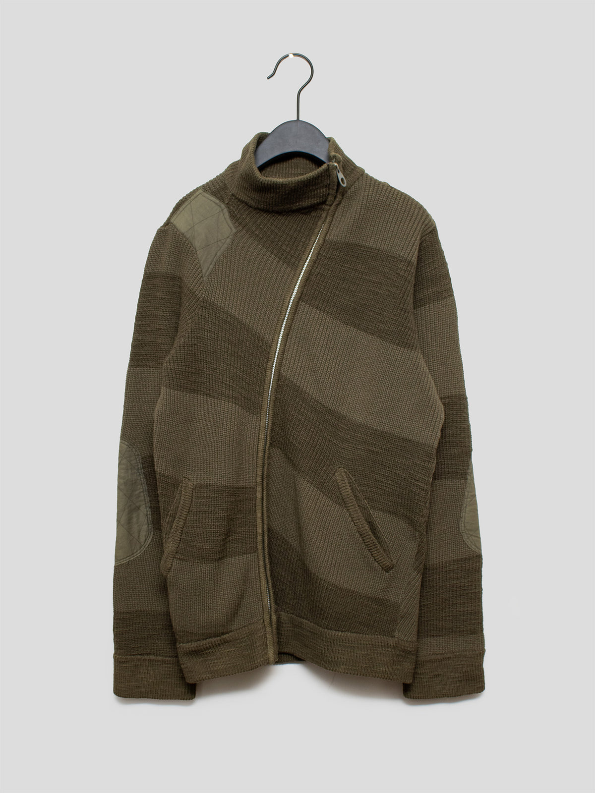AW04 Twisted Zip-Up Sweater