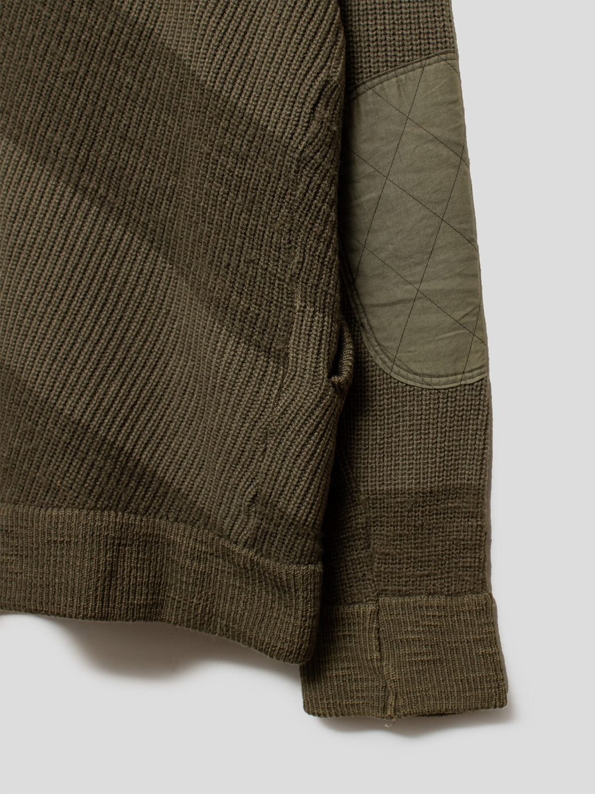AW04 Twisted Zip-Up Sweater
