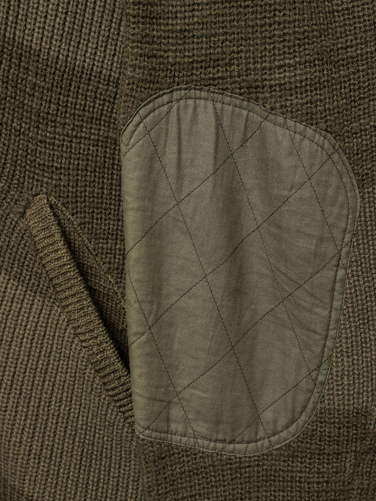 AW04 Twisted Zip-Up Sweater