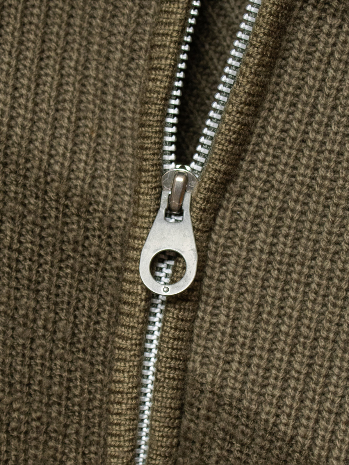 AW04 Twisted Zip-Up Sweater