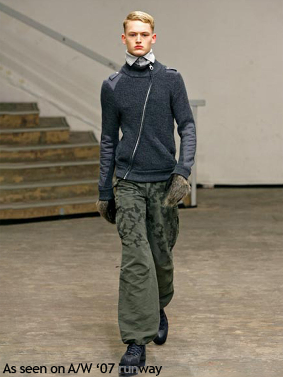 AW07 Twisted Zip-Up Sweater