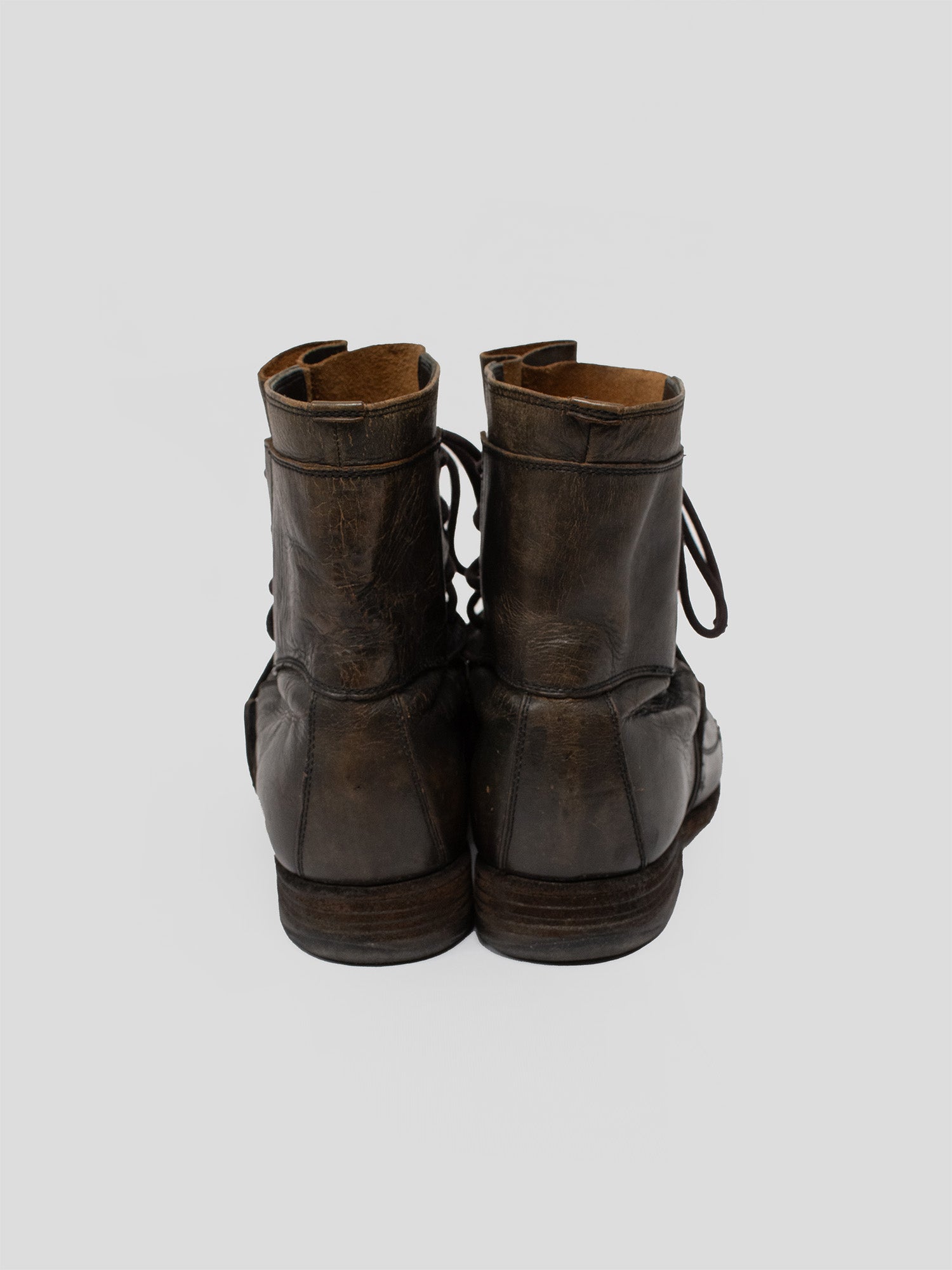 2000s Wrinkled Leather Boots