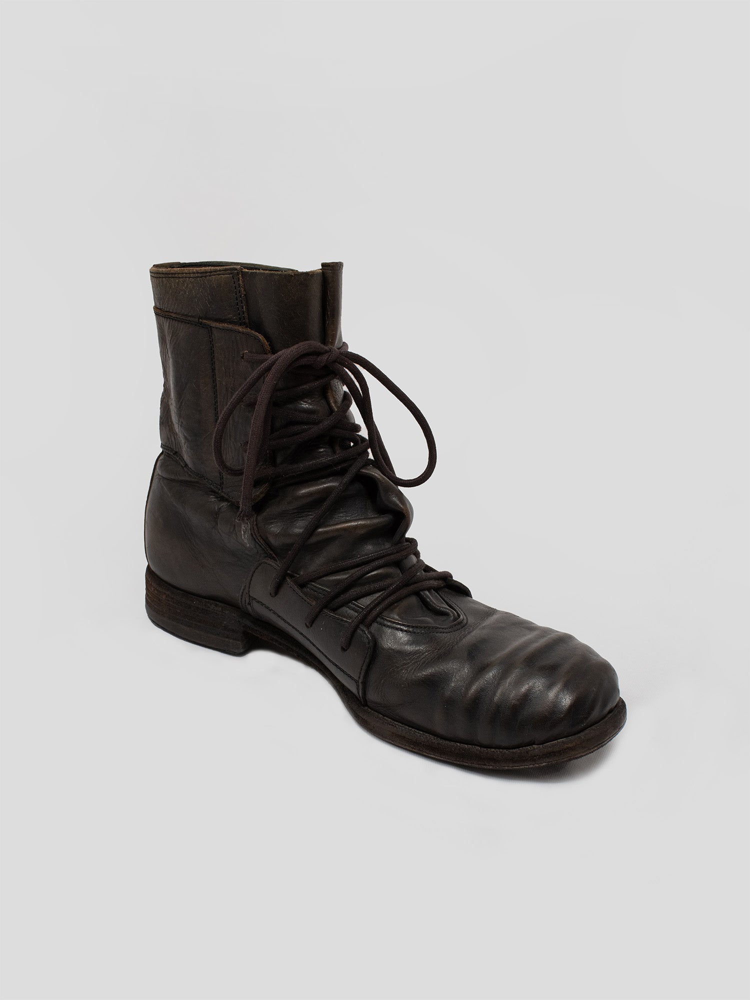 2000s Wrinkled Leather Boots