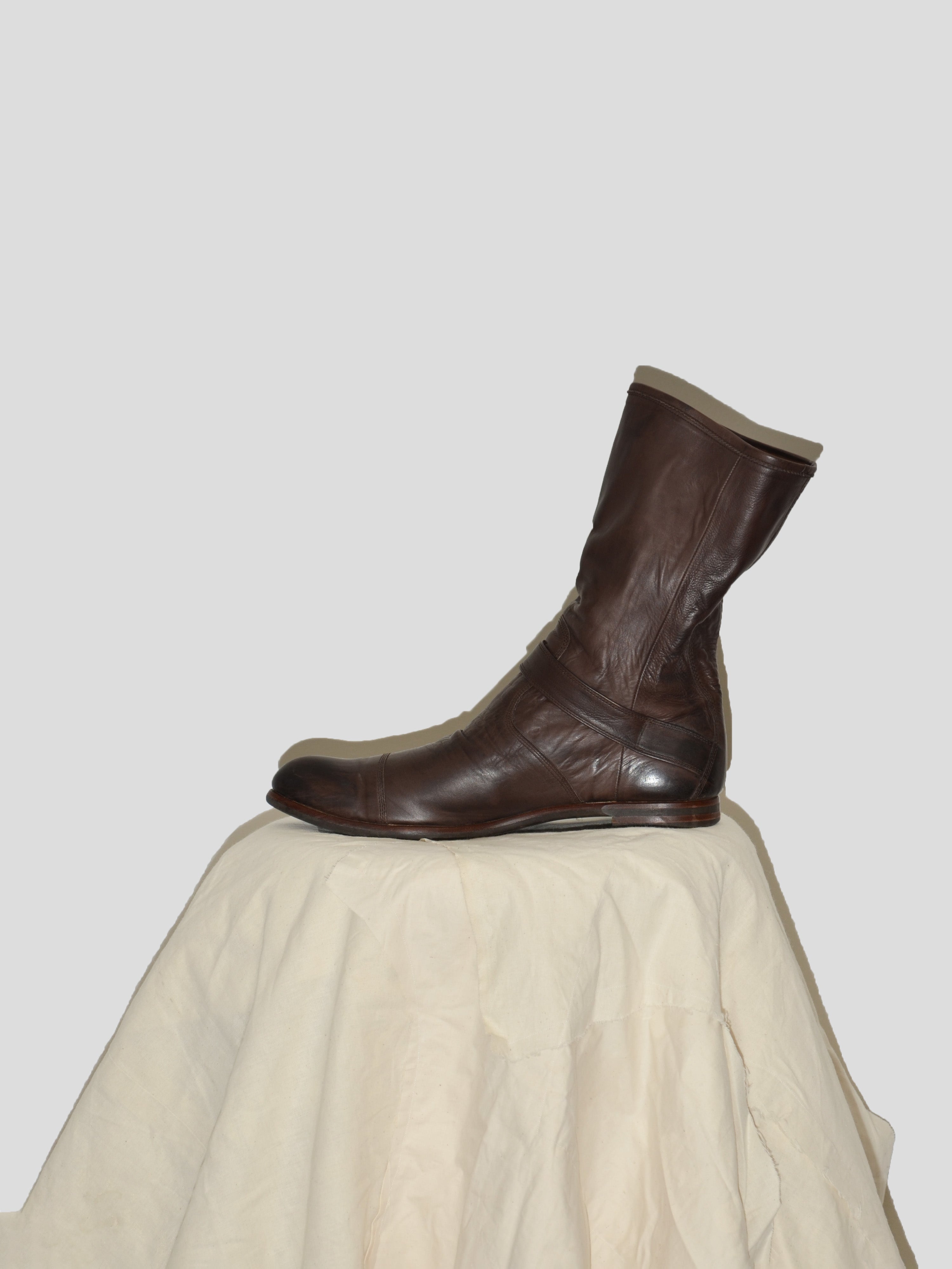 Mihara Yasuhiro 2000s Brown Pirate Boots | COMMUNE