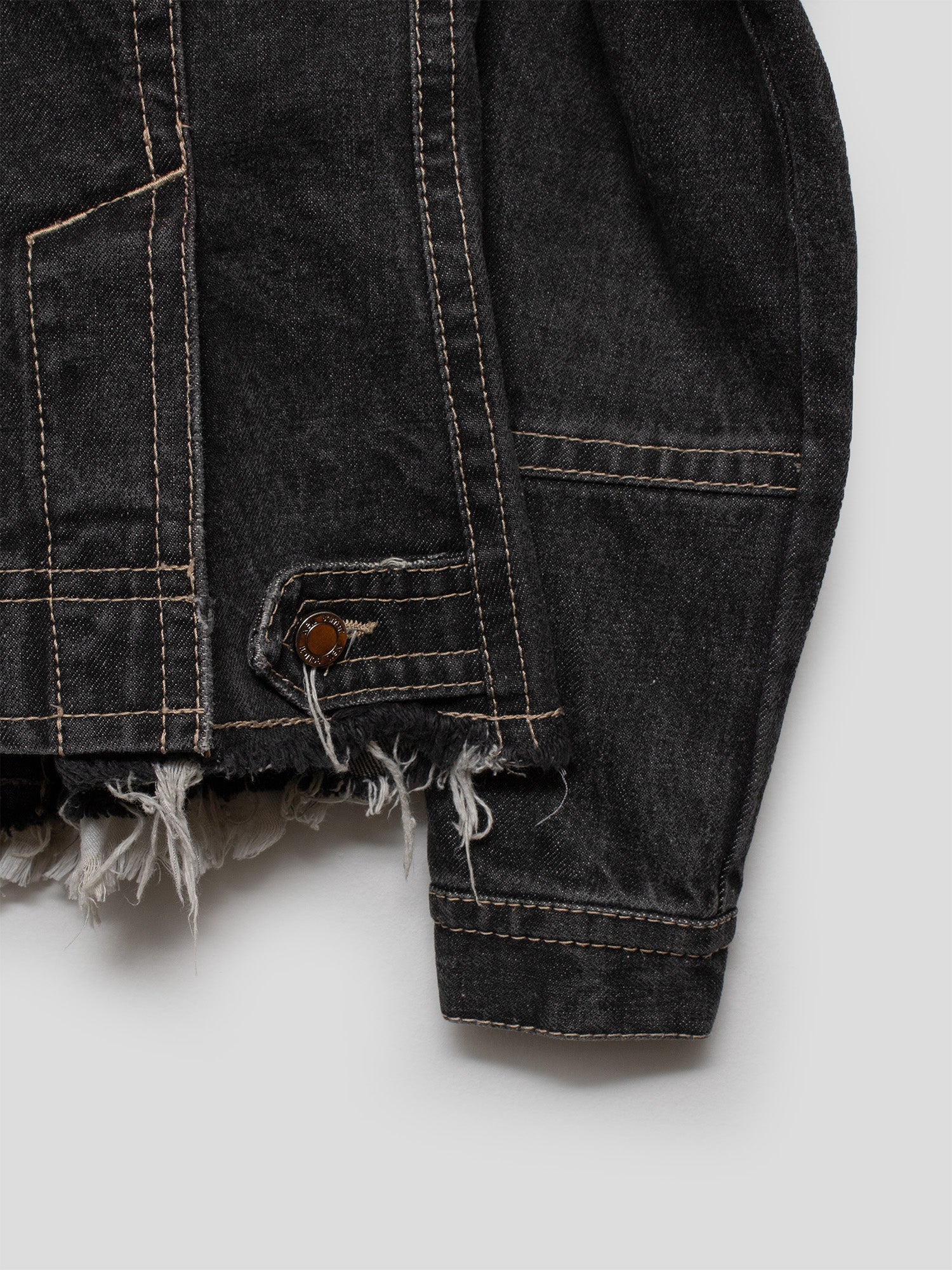 SS04 Raw-Edge Denim Jacket