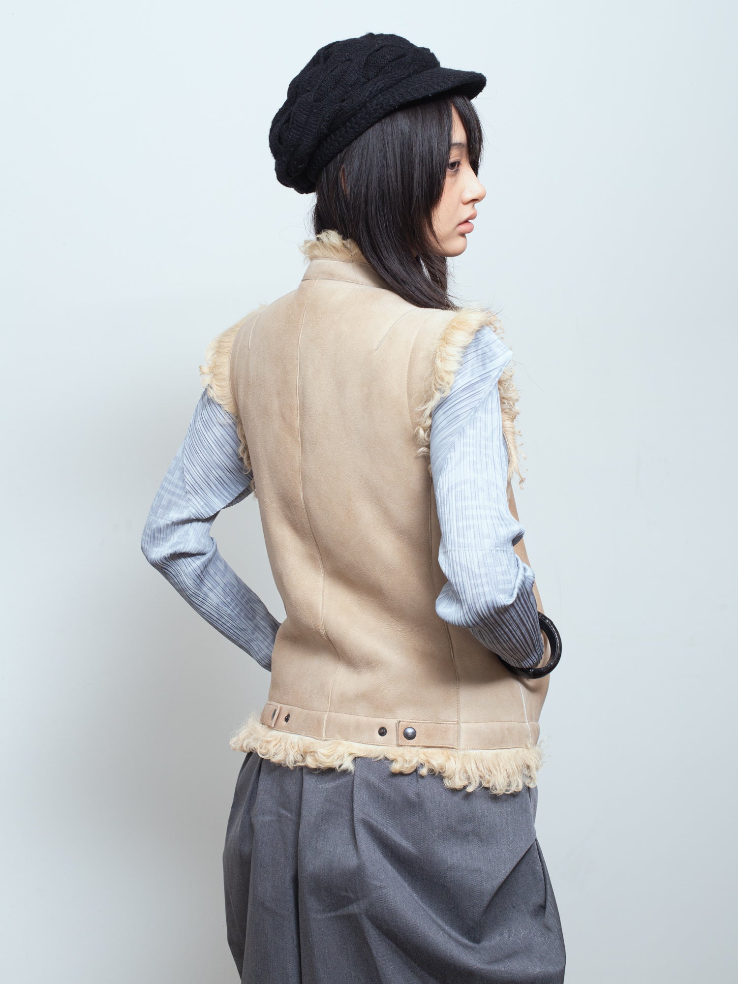 AW01 Fur-Trim Suede Moto Vest