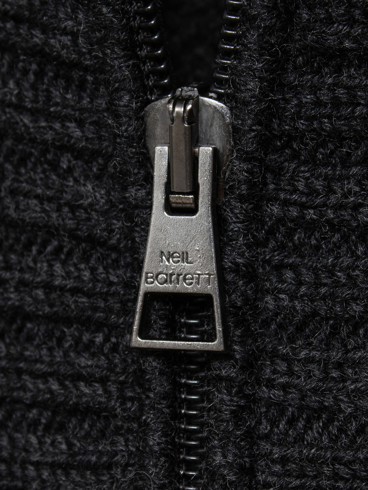 AW05 Moss-Stitch Knit Cardigan