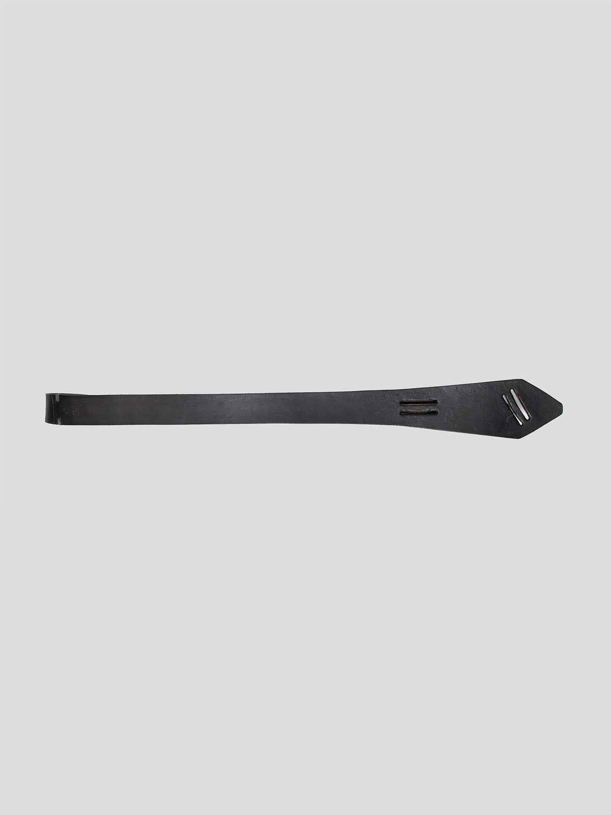 Slit-Closure Leather Belt