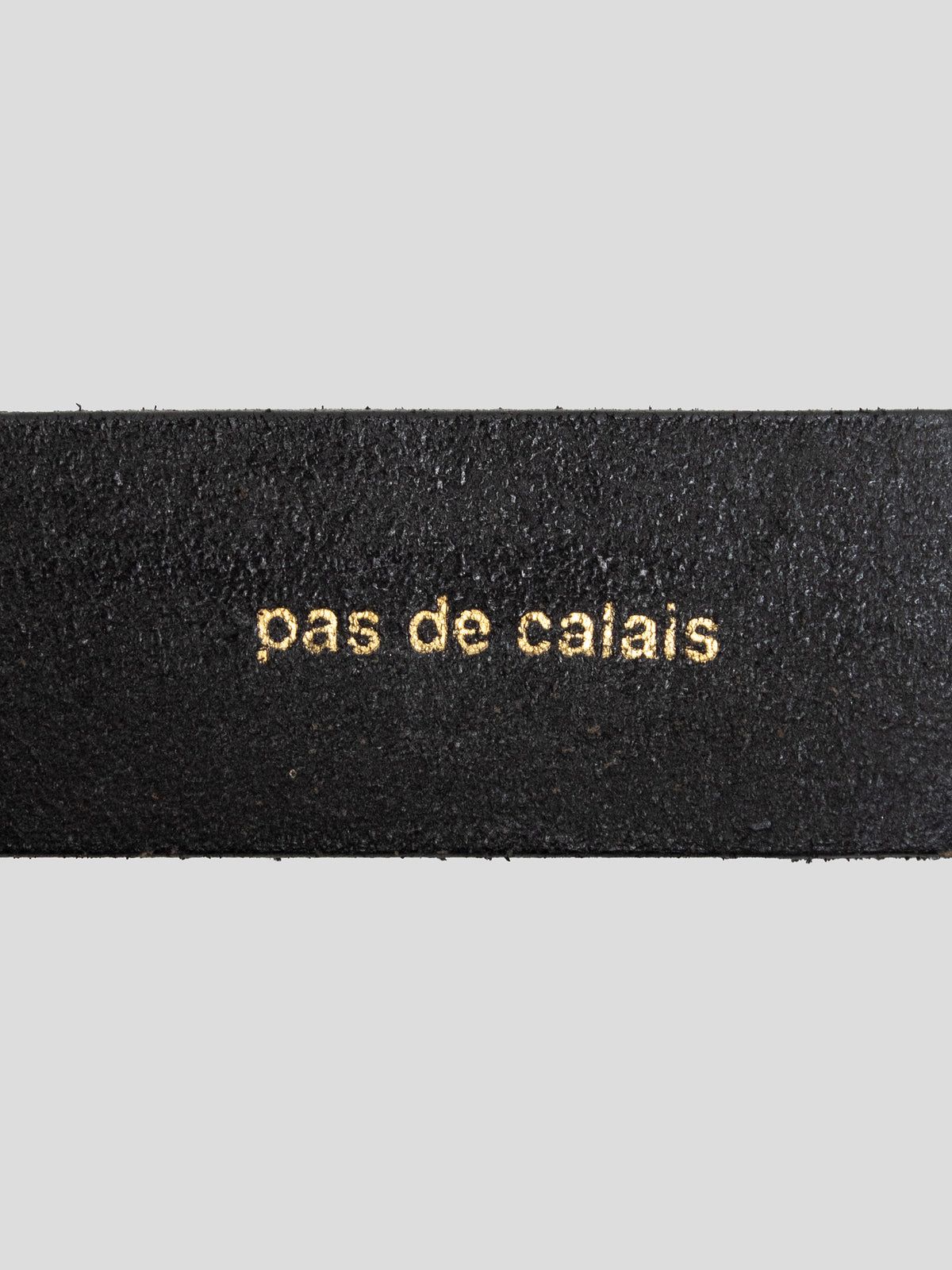 Slit-Closure Leather Belt