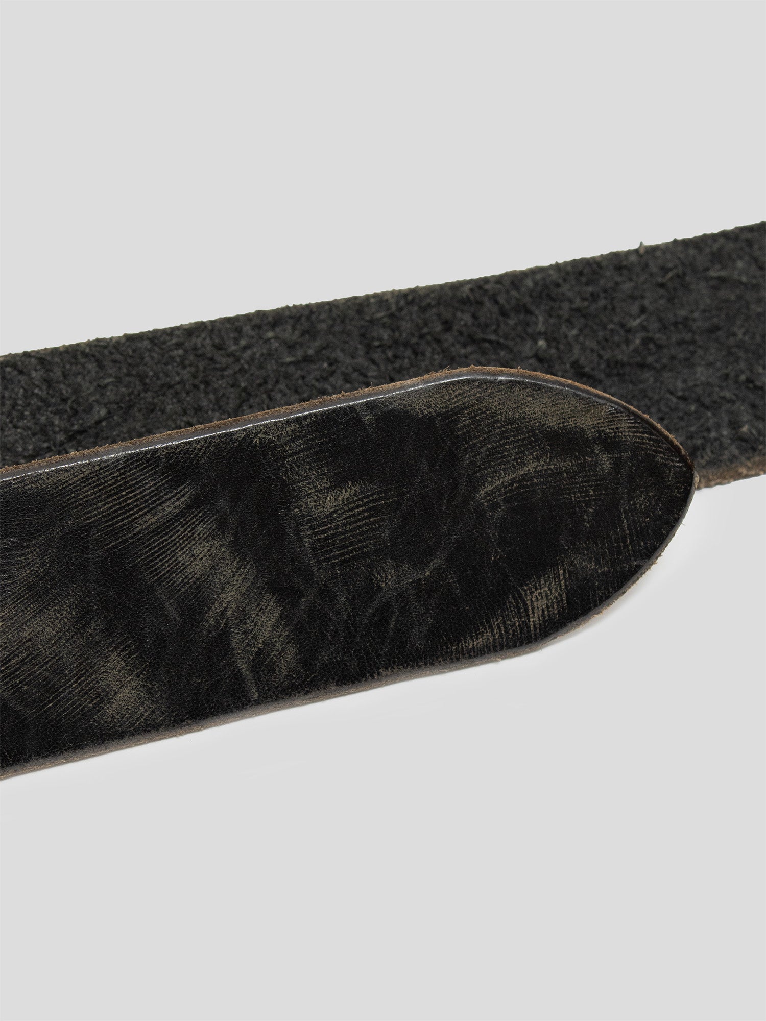2000s Patinated Leather Belt