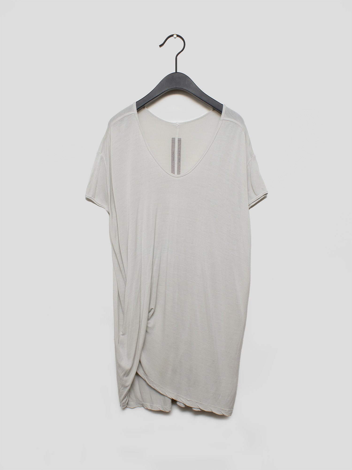 SS19 "Babel" Asymmetrical Hiked T-shirt