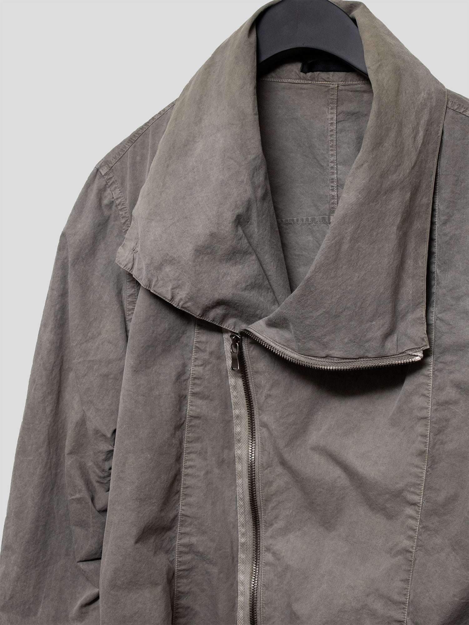 SS12 Gathered-Sleeve Zip-Up Shirt