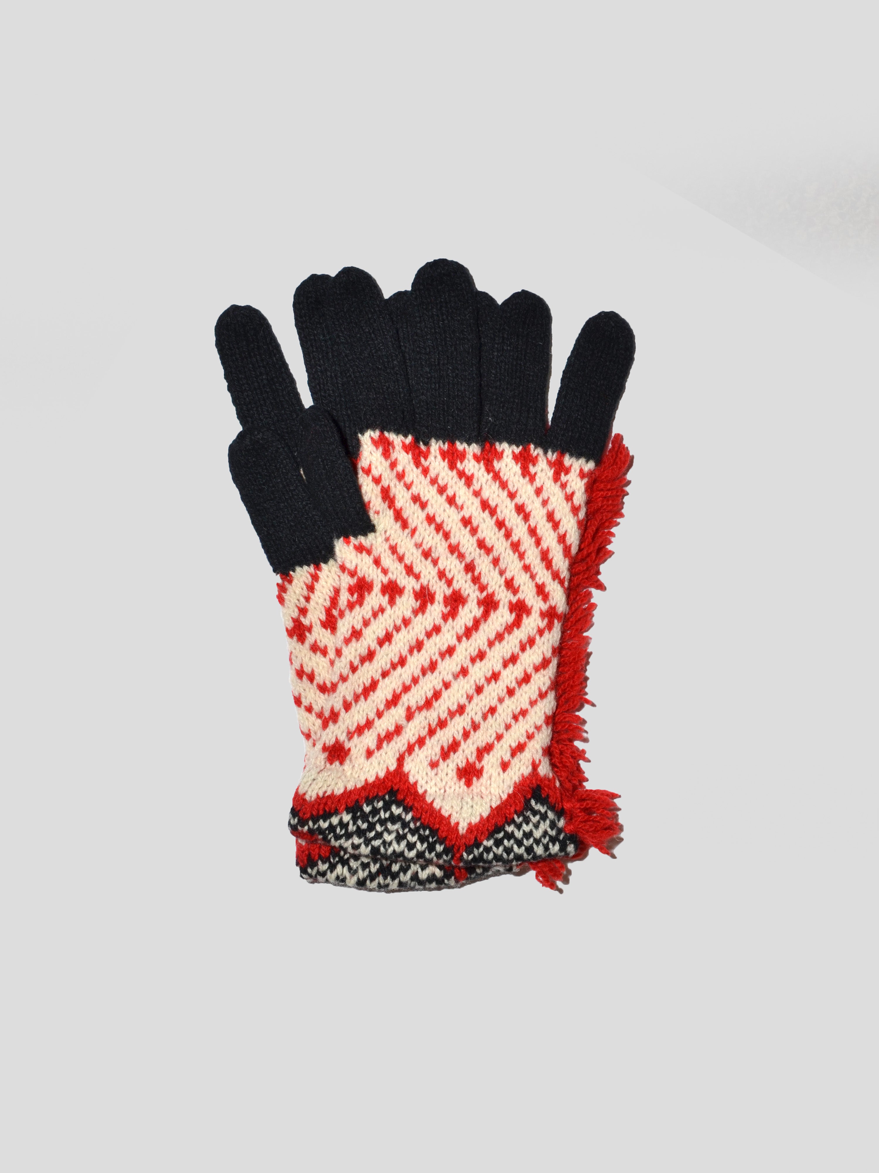 Patterned Fringe Gloves
