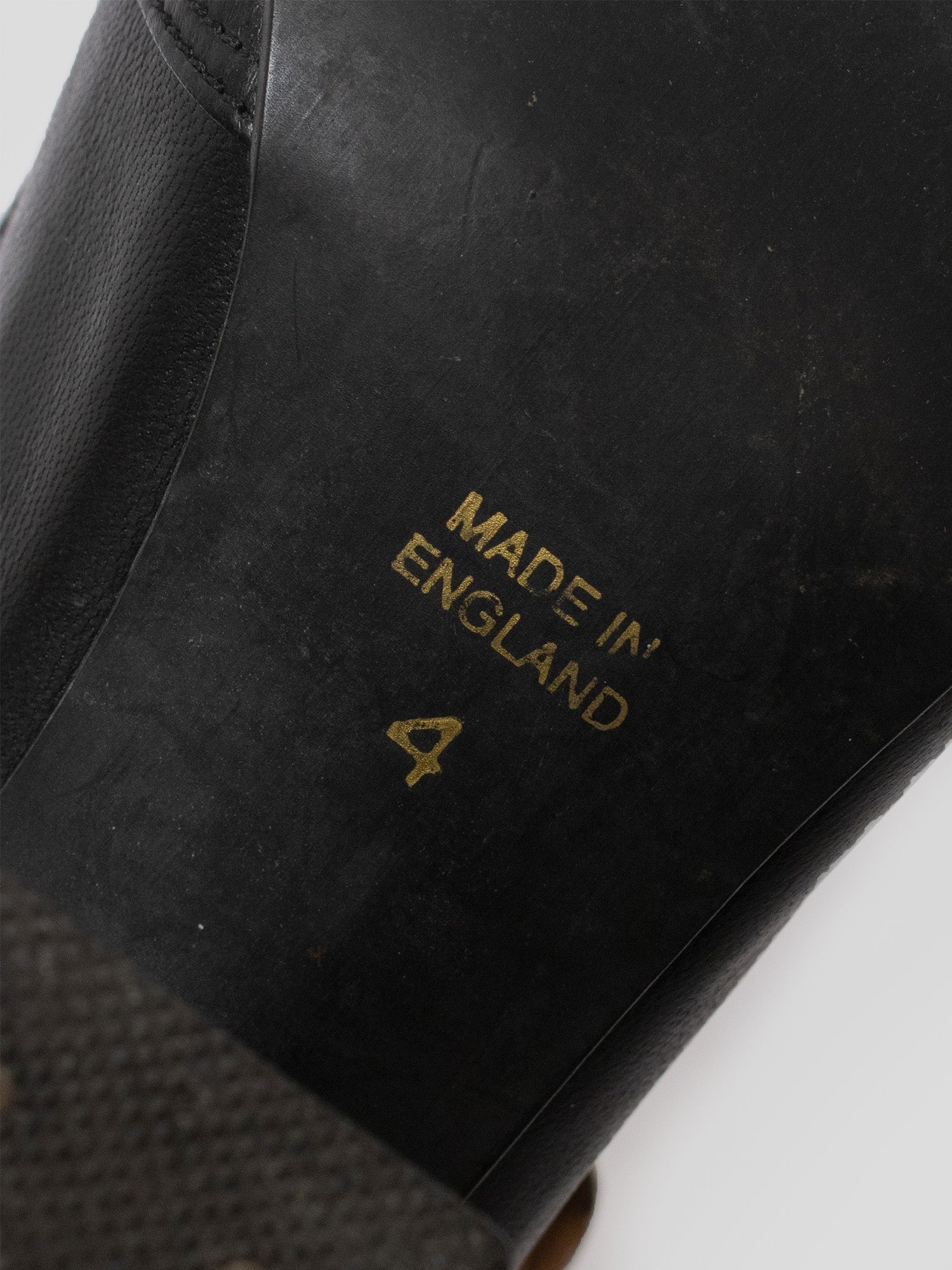 SS02 Animal-Toe Bondaged Leather Boots