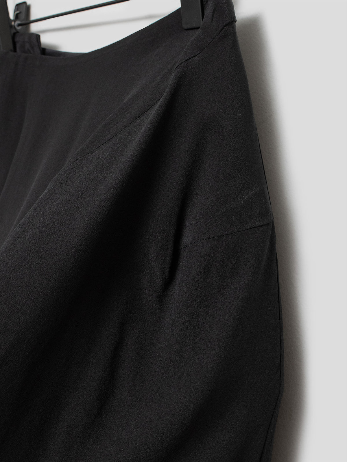 SS97 Silk Pencil Skirt
