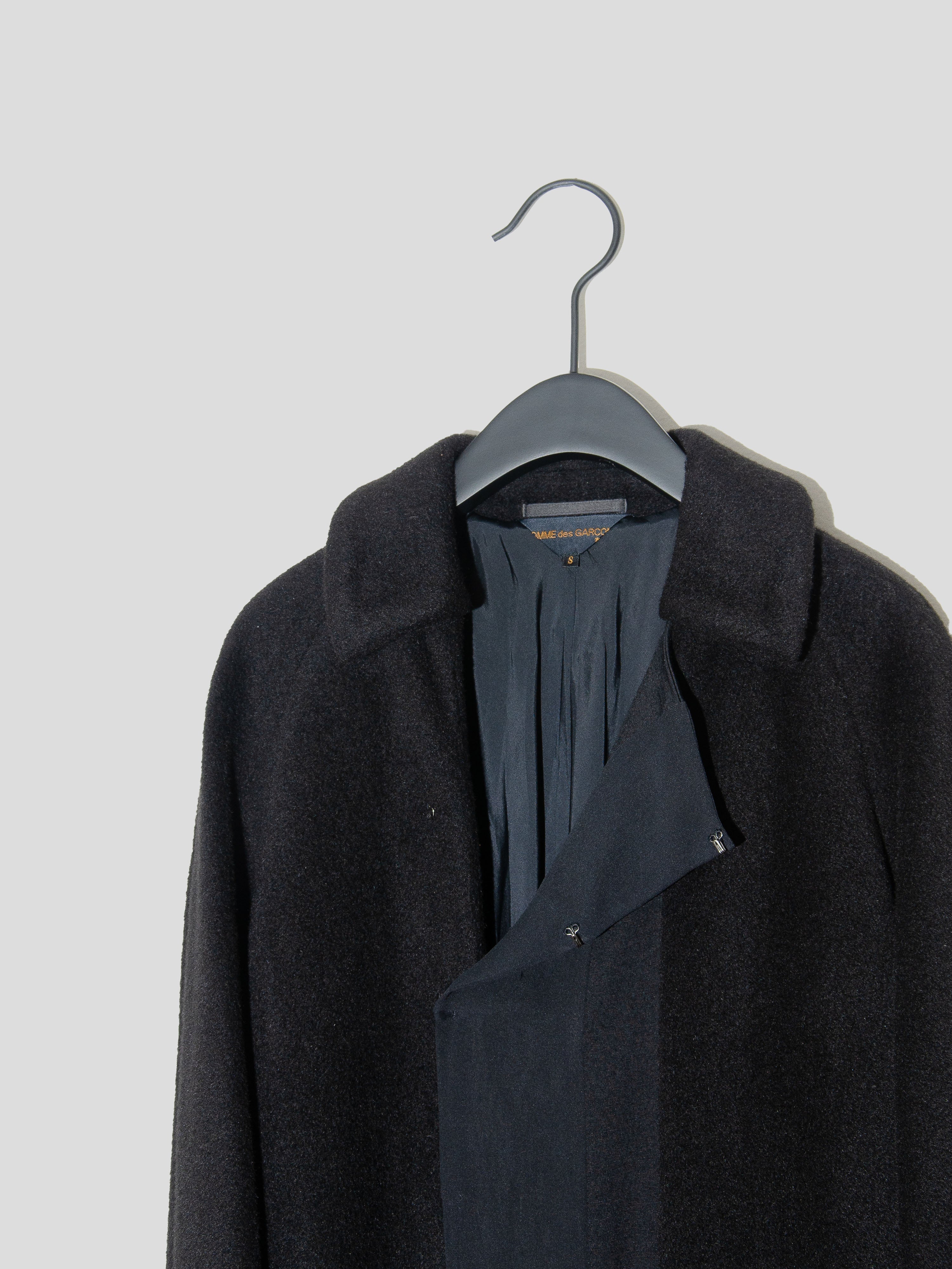 AW93 Veil Placket Coat