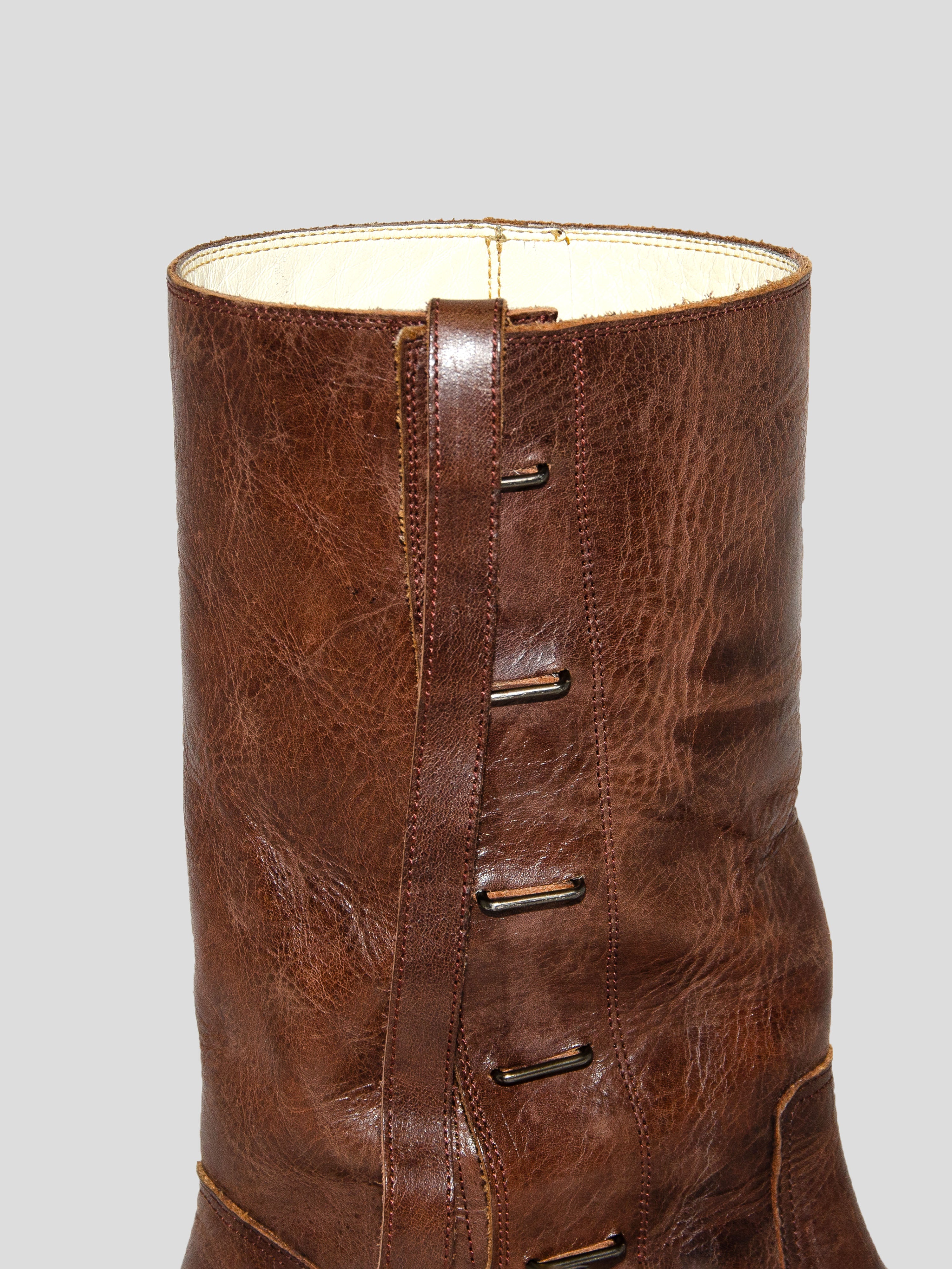 AW06 "CDA" Hook Spine Boots